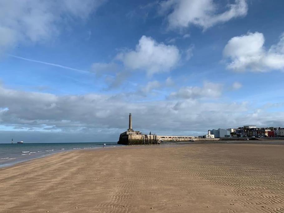 Appartement 2 Sea View Margate Extérieur photo
